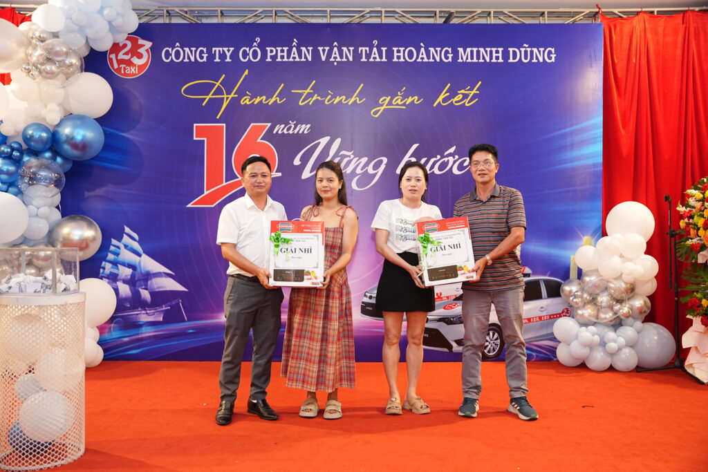 Taxi 123 kỷ niệm 16 năm thành lập