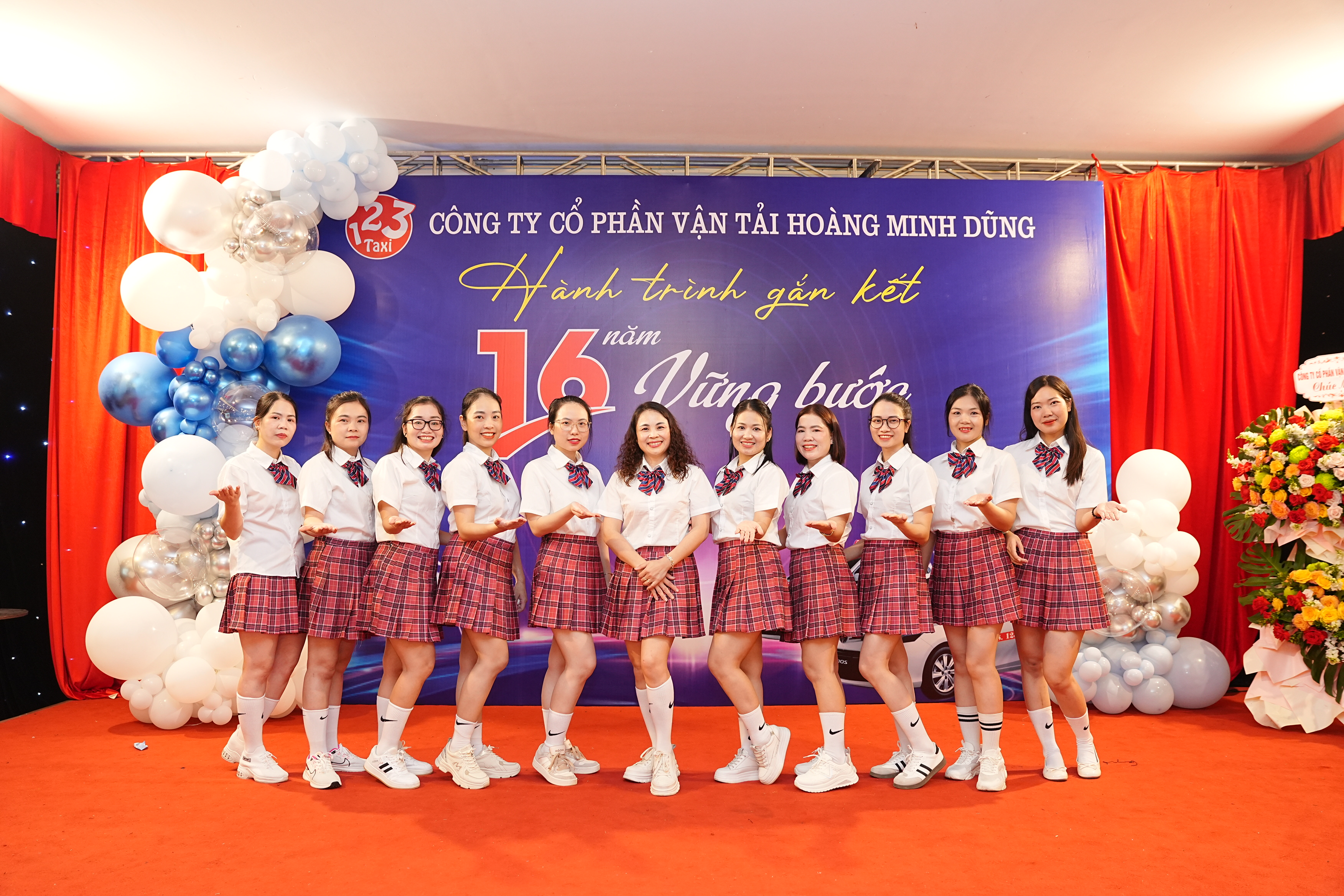 Taxi 123 kỷ niệm 16 năm thành lập
