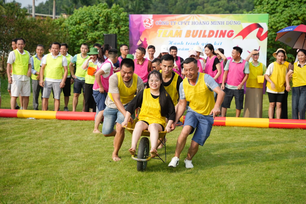 Taxi 123 kỷ niệm 16 năm thành lập